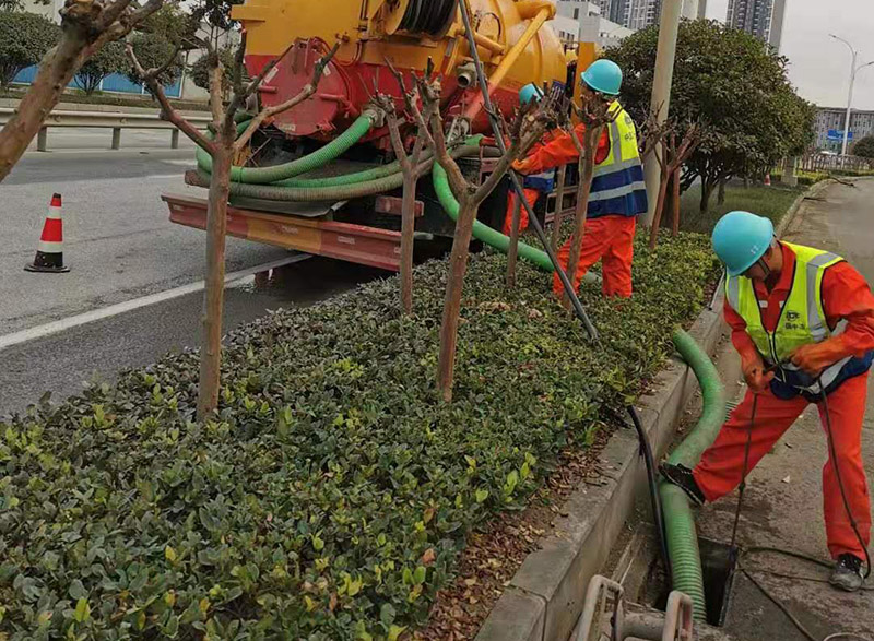 长城区市政管道清淤